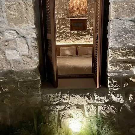 Mikro1890 Villa Mesoyi