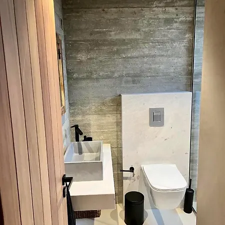 Вилла Mikro1890 *