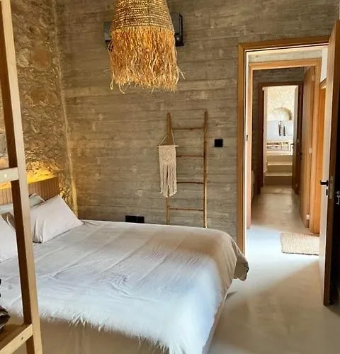 Mikro1890 ヴィラ Mesoyi