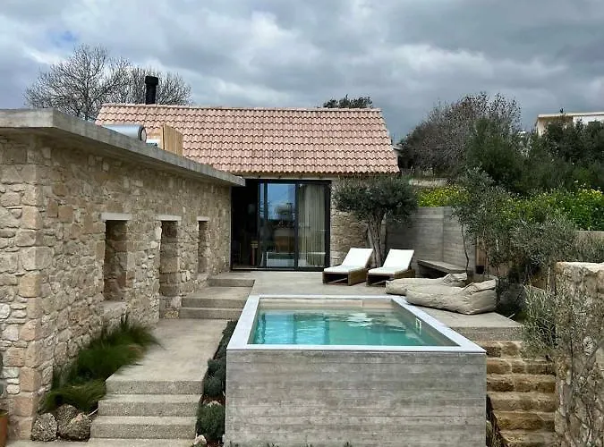 Mikro1890 Βίλα *